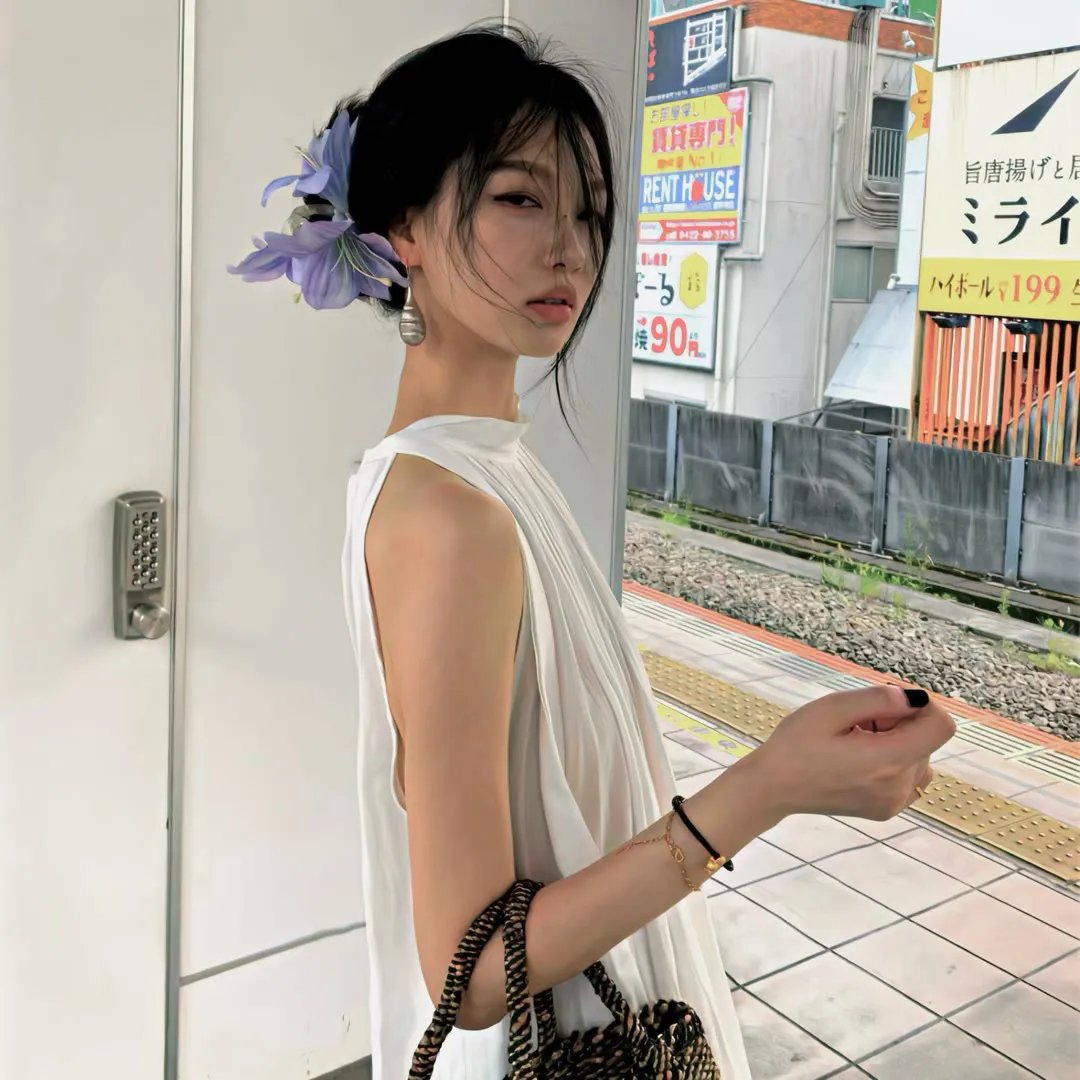 10号舱里的女人
